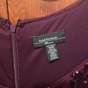 Women’s cocktail dress worn once size 18w